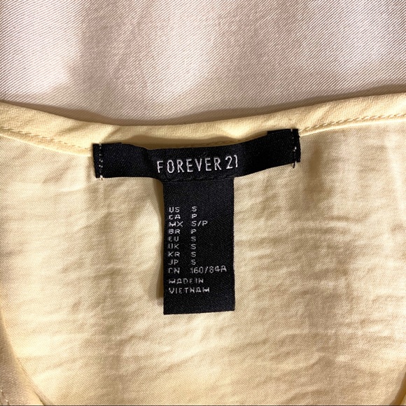 SOLD 🛑 Forever 21 | Pastel Yellow Satin Tank - Picture 4 of 7